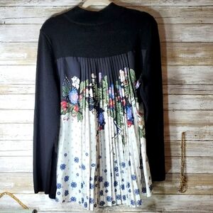 NWT$109 Chico's Black Sweater w/Pleated Floral Print Back